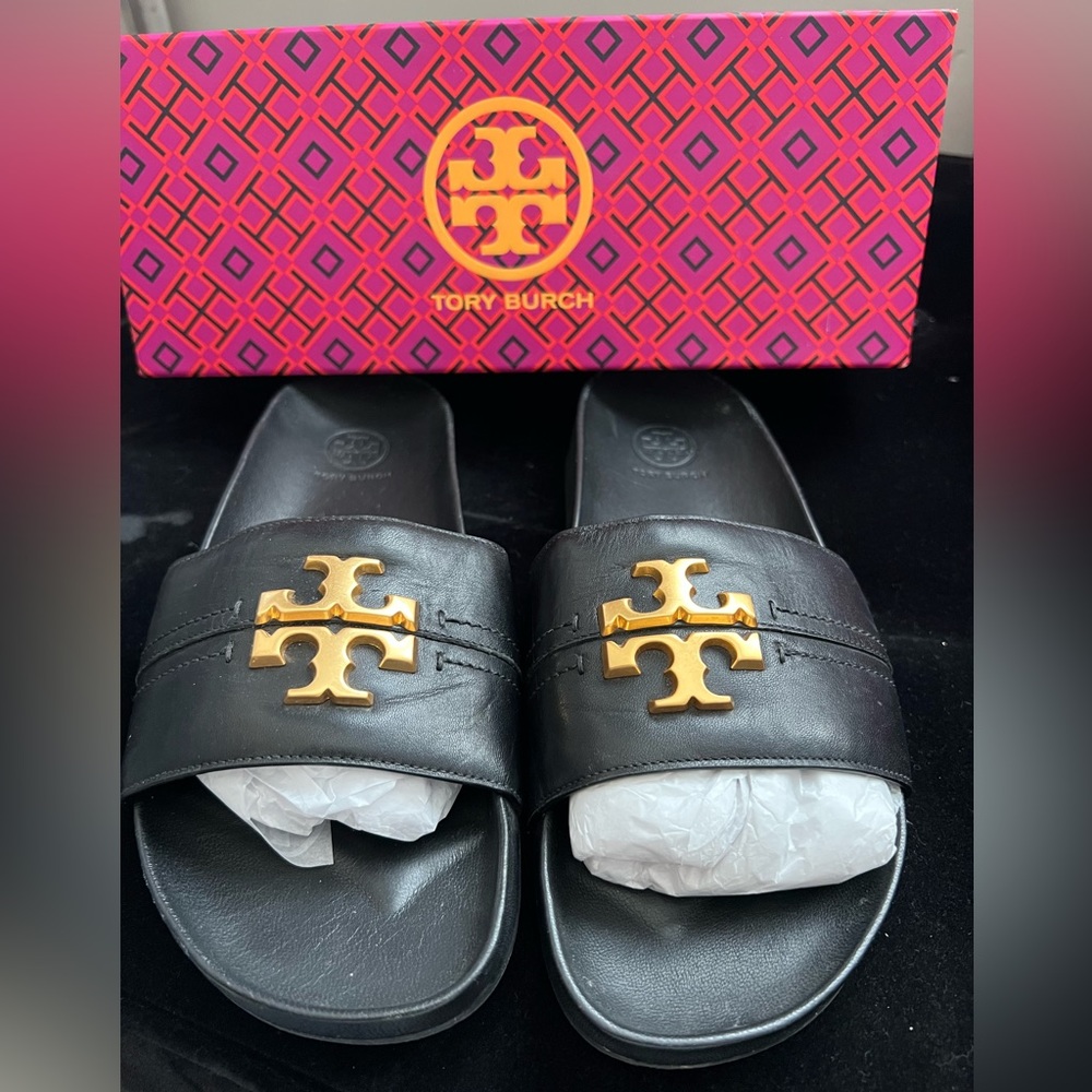 NEW IN THE BOX TORY BURCH SLIDES